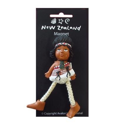 MAGNET MAORI DOLL W MOVING LEGS B/C