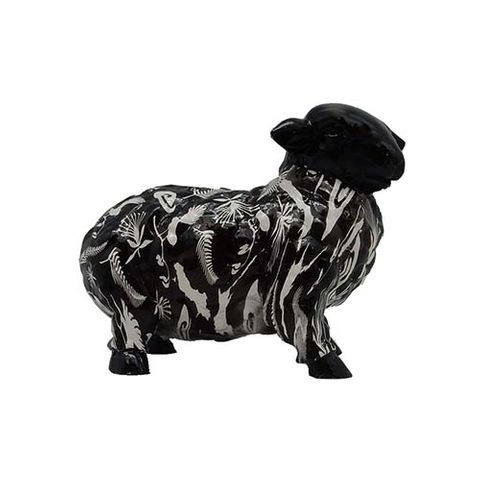 SHEEP ORNAMENT BLACK/WHITE