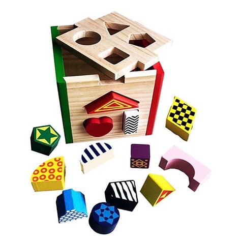 ELF WOODEN SHAPE SORTER CUBE 13 PCS