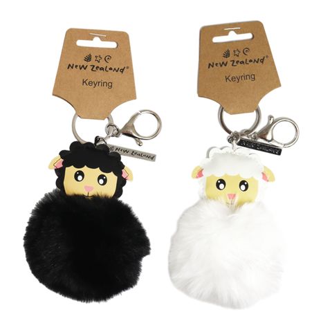 POM POM KEYRING NZ SHEEP 2 ASST