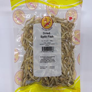 YCT KOI FISH BRAND SPLIT HEADLESS ANCHOVY 200G (Y)