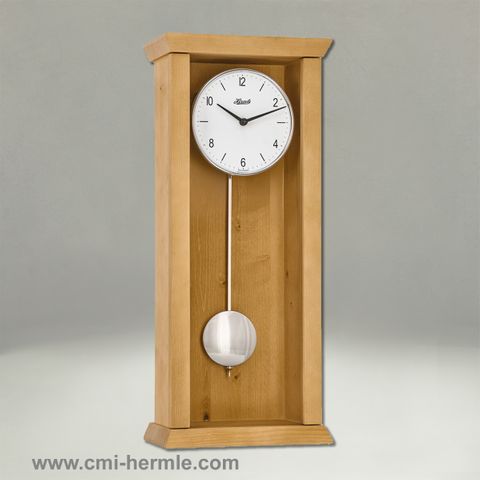 Spruce Pine Wall Clock Quartz