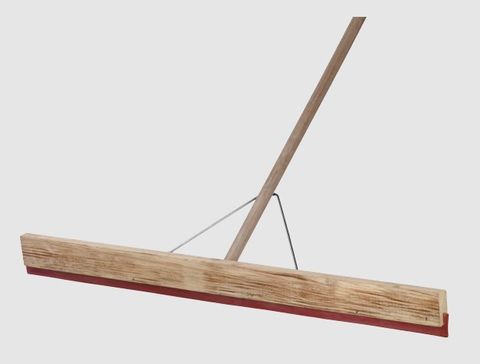 OATES 900mm WOODEN BACK SQUEEGEE WITH HANDLE