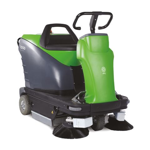 RAPIDCLEAN IPC 1050 RIDE ON FLOOR SWEEPER