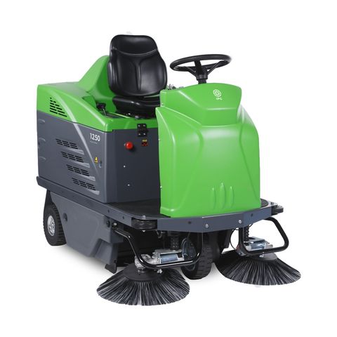 RAPIDCLEAN IPC 1250 RIDE ON FLOOR SWEEPER