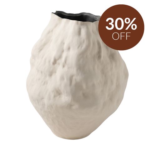 Fluer Porcelain Vase - White