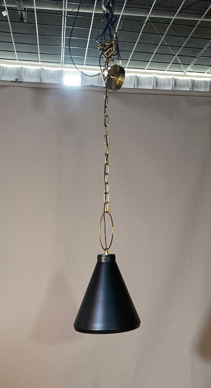 Bergen Pendant - Medium Black - OUTLET NSW