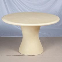 Stell Dining Table - OUTLET NSW