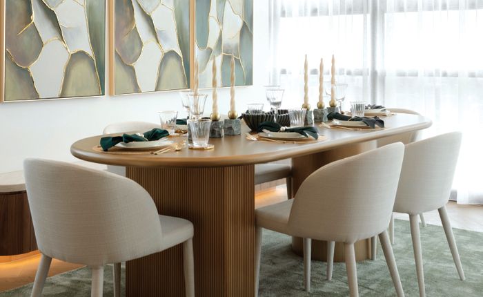 The Living Penthouse - Dining