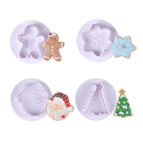 CHRISTMAS | WHITE | PLUNGER CUTTERS | SET OF 4
