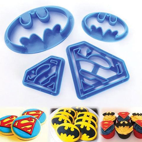 BATMAN & SUPERMAN SET | COOKIE CUTTER | 4 PIECES