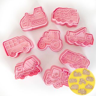 TRUCK | COOKIE CUTTERS | 8 PIECE SET