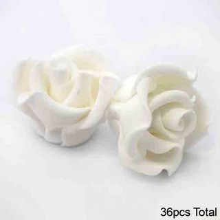 MEDIUM CLASSIC ROSE WHITE | SUGAR FLOWERS | BOX OF 36