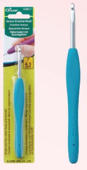 Clover Amour Crochet Hook 4.5 mm