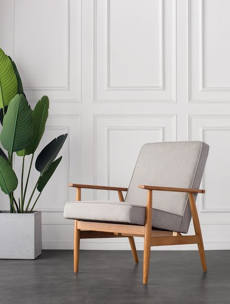 Vera Mid-Century Upholstered Chair