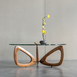 Maddox Mid-Century Round Coffee Table