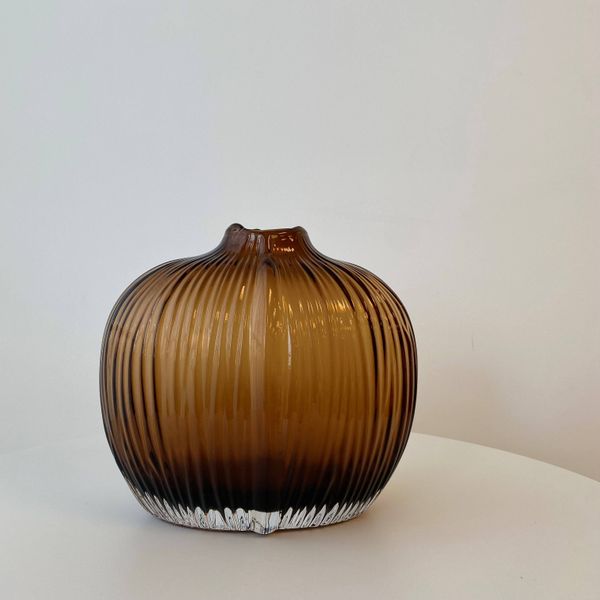 Fleur Shoulder Glass Vase - Small Amber