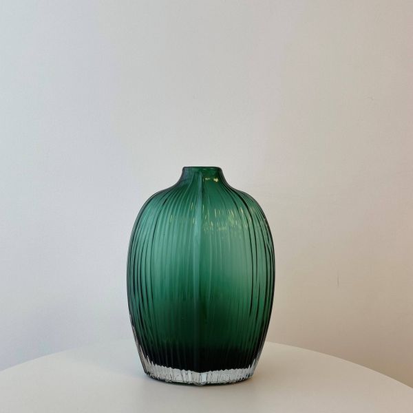 Fleur Shoulder Glass Vase - Large Emerald