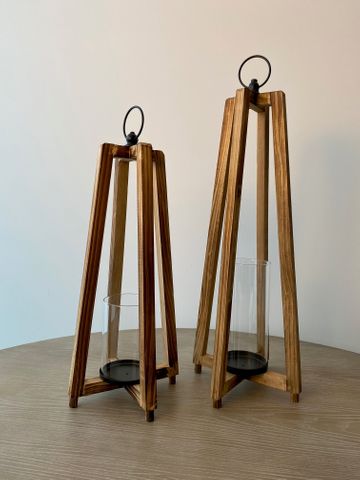 Silhouette Town House Hurricanes, Large