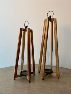 Silhouette Town House Hurricanes, Small