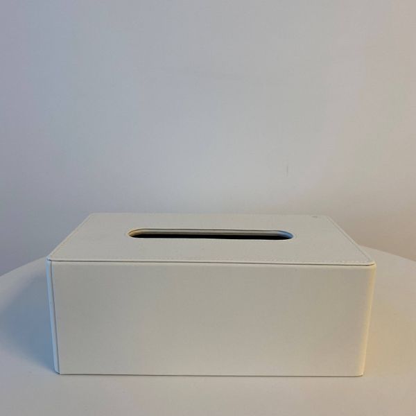 Mika Tissue Box, Cream