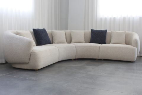 Modo Curved 4 Seater Sectional Sofa