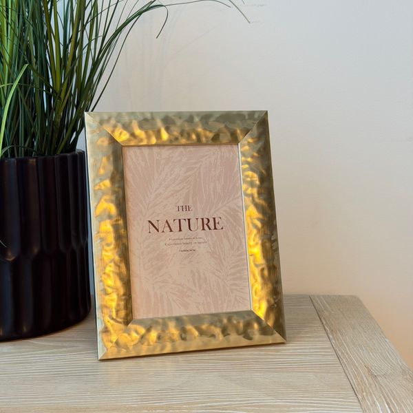 Hammered Gold Photo Frame - 5 x 7 in