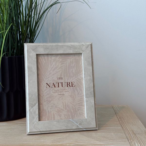 Moscato Marble Photo Frame &ndash; 5 x 7 in