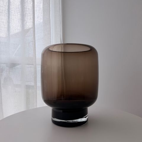 Fleur Cup Vase - Large Smoked Olive
