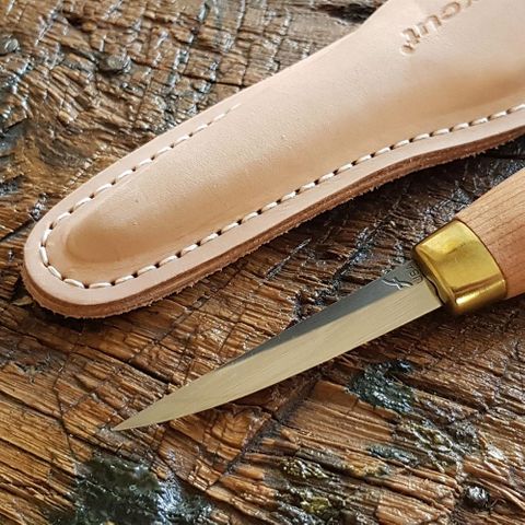 Sharpening a Sloyd Carving Knife