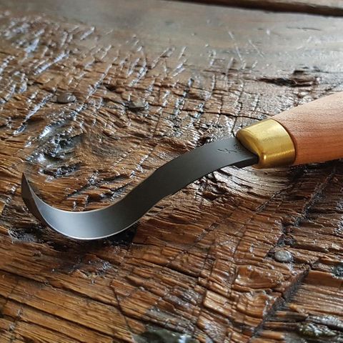 Flexcut Single Bevel Sloyd Hook Knife