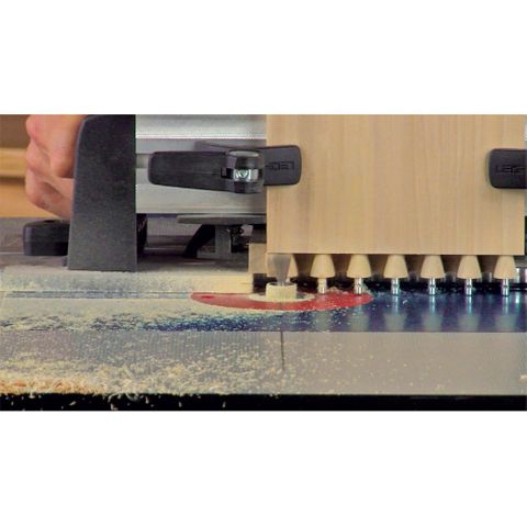 Dovetail jig store for router table