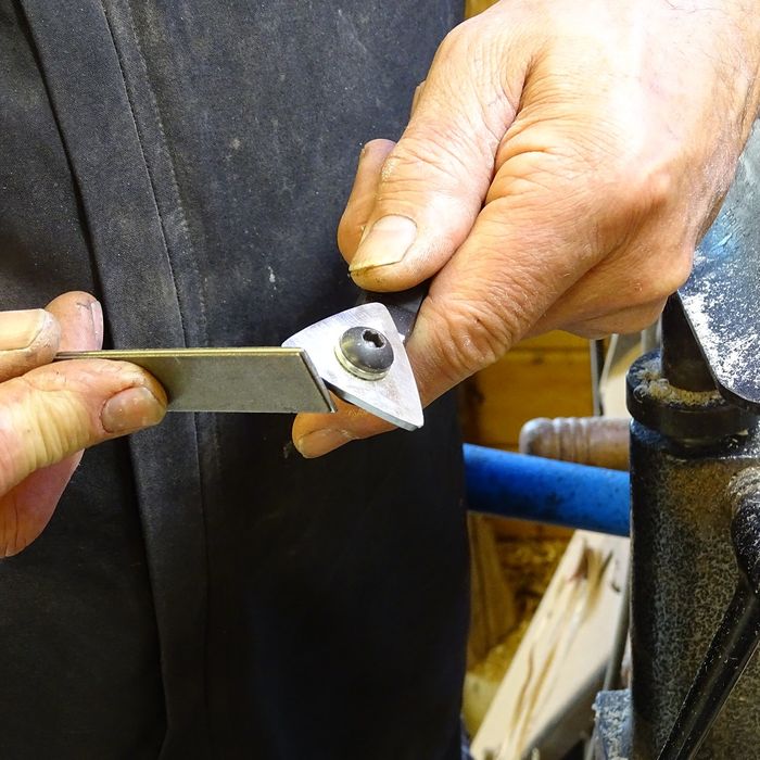 Woodcut Irons Shear Scraper