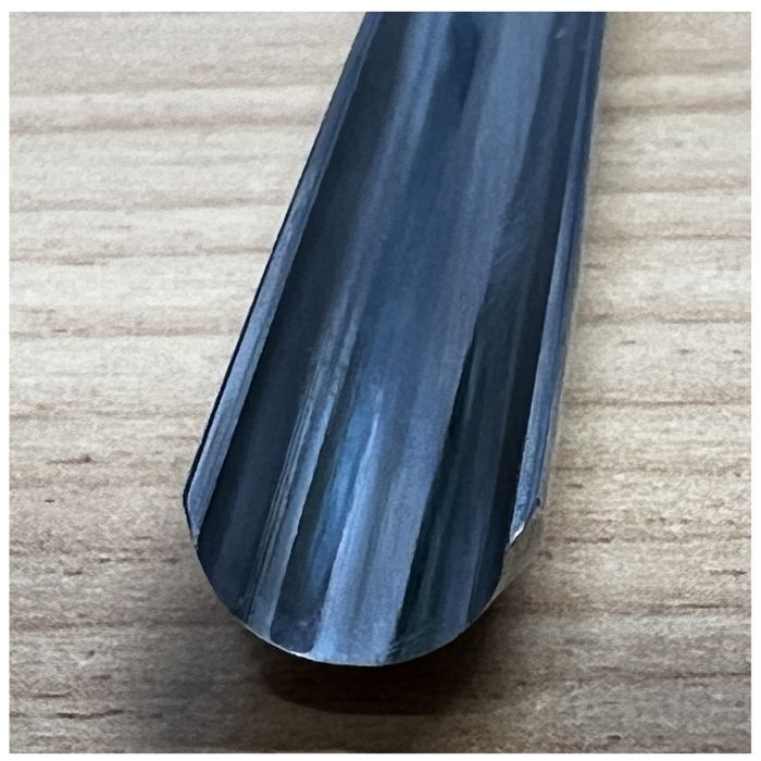 Pfeil Medium Sized "D" Tool - Straight Deep Gouge 7mm