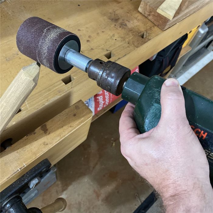 Hand drill deals sander attachment