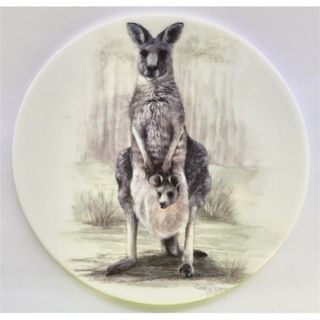 Tile 150mm (6 in) - Kangaroo with Joey ***