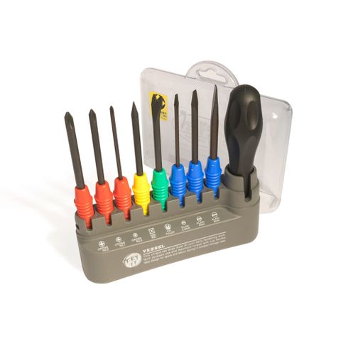 Famidora 8 Piece Screw Driver Set