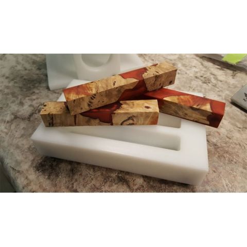 Maneater - 5.25 Block Mould ***