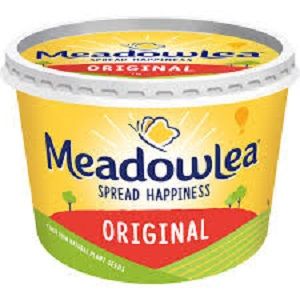 1kg MARGARINE MEADOW LEA (12)
