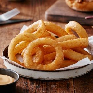 BEER BATTERED ONION RINGS A &T x 1kg (5)