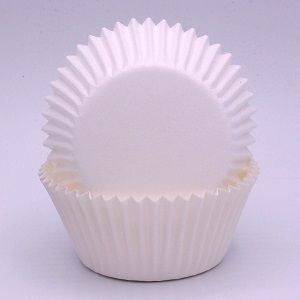 PATTY PANS #408 WHITE (CUP CAKE) 104x44x30 SAVILL x 500