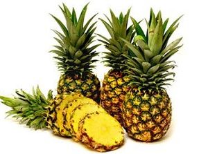 PINEAPPLES LARGE x 8 PER BOX
