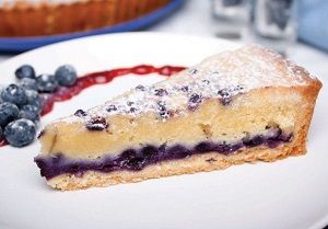 PRE CUT BLUEBERRY ALMOND TART x 16 (2)