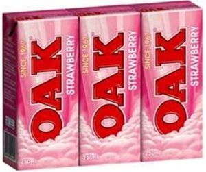 STRAWBERRY MILK LONG LIFE OAK 200ml x 24