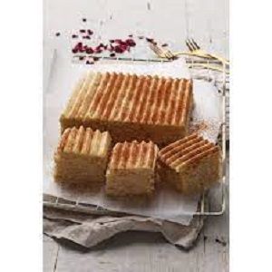 SLEE BANANA CAKE TRAY x 1.8kg (4)