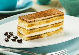 TIRAMISU SLICE PRIEST x 15 (4)