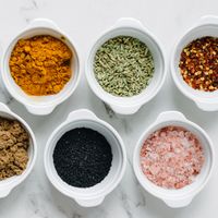 Seasoning School - The Difference Between Herbs & Spices