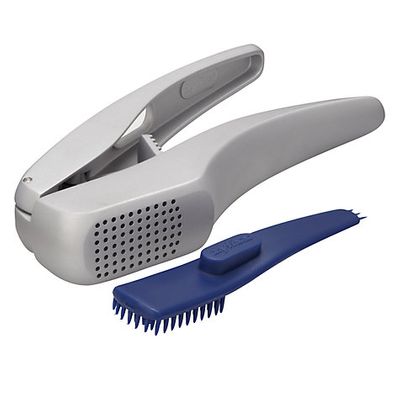 GARLIC PRESS W/CLEANER, ZYLISS