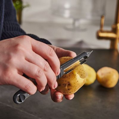 PEELER SWIVEL GREY CULINARE