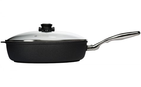 SAUTE PAN 32CM W/GLASS LID, XD CLASSIC